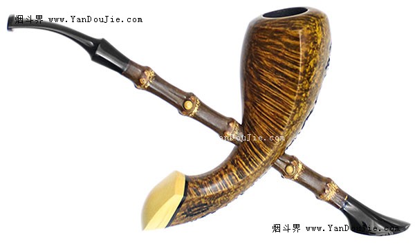 Smooth Speared Fish with Bamboo and Boxwood烟斗图